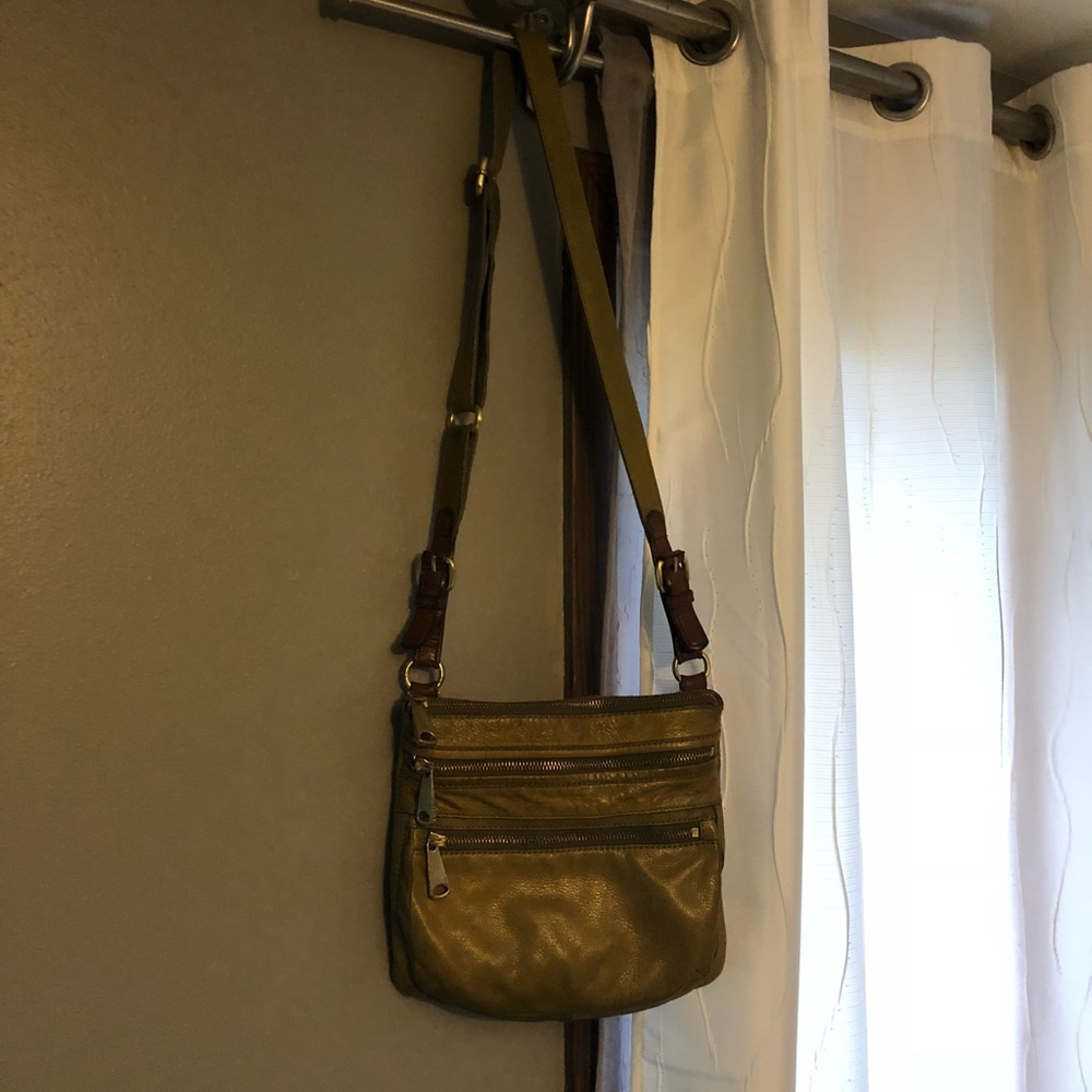 Fossil purse